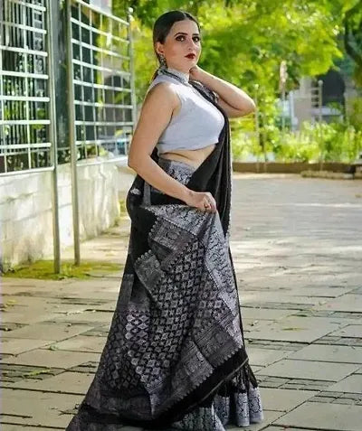 Buy Beautiful Kanjivaram Art Silk Saree With Zari Weaving - OrderMeFirst