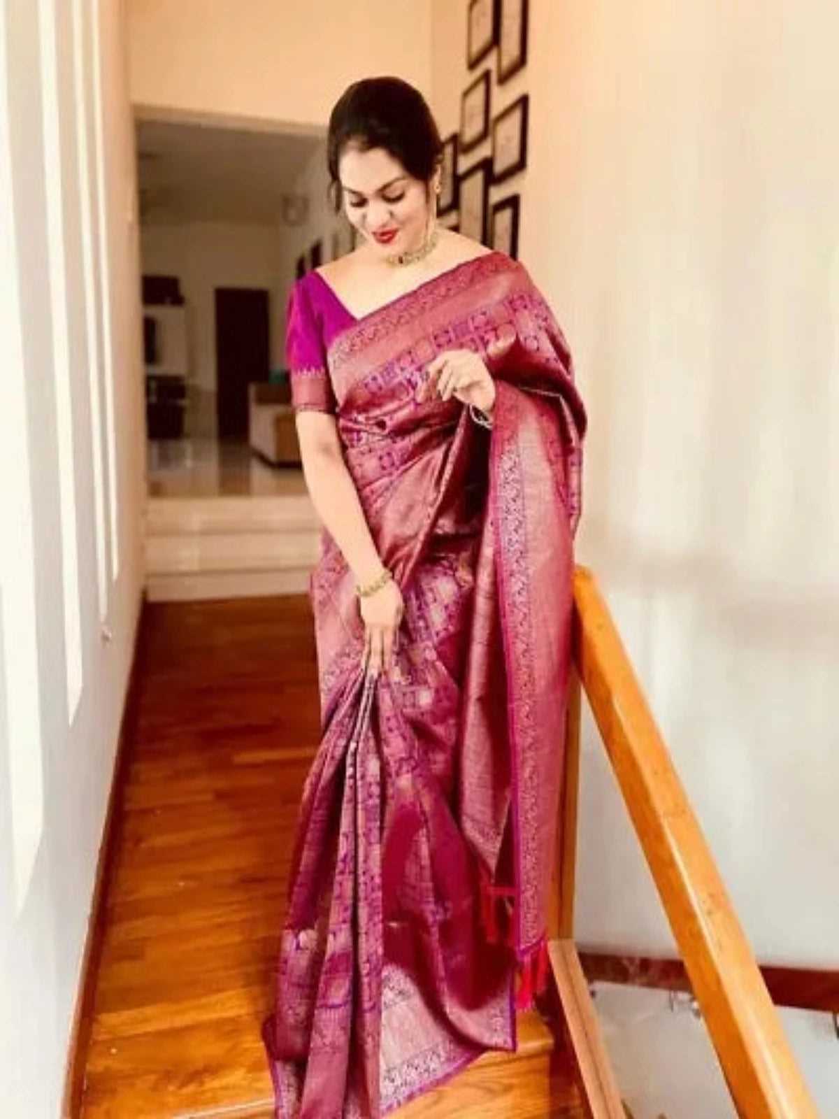 Buy Chitrarekha Fashionable Pretty Graceful Saree - OrderMeFirst