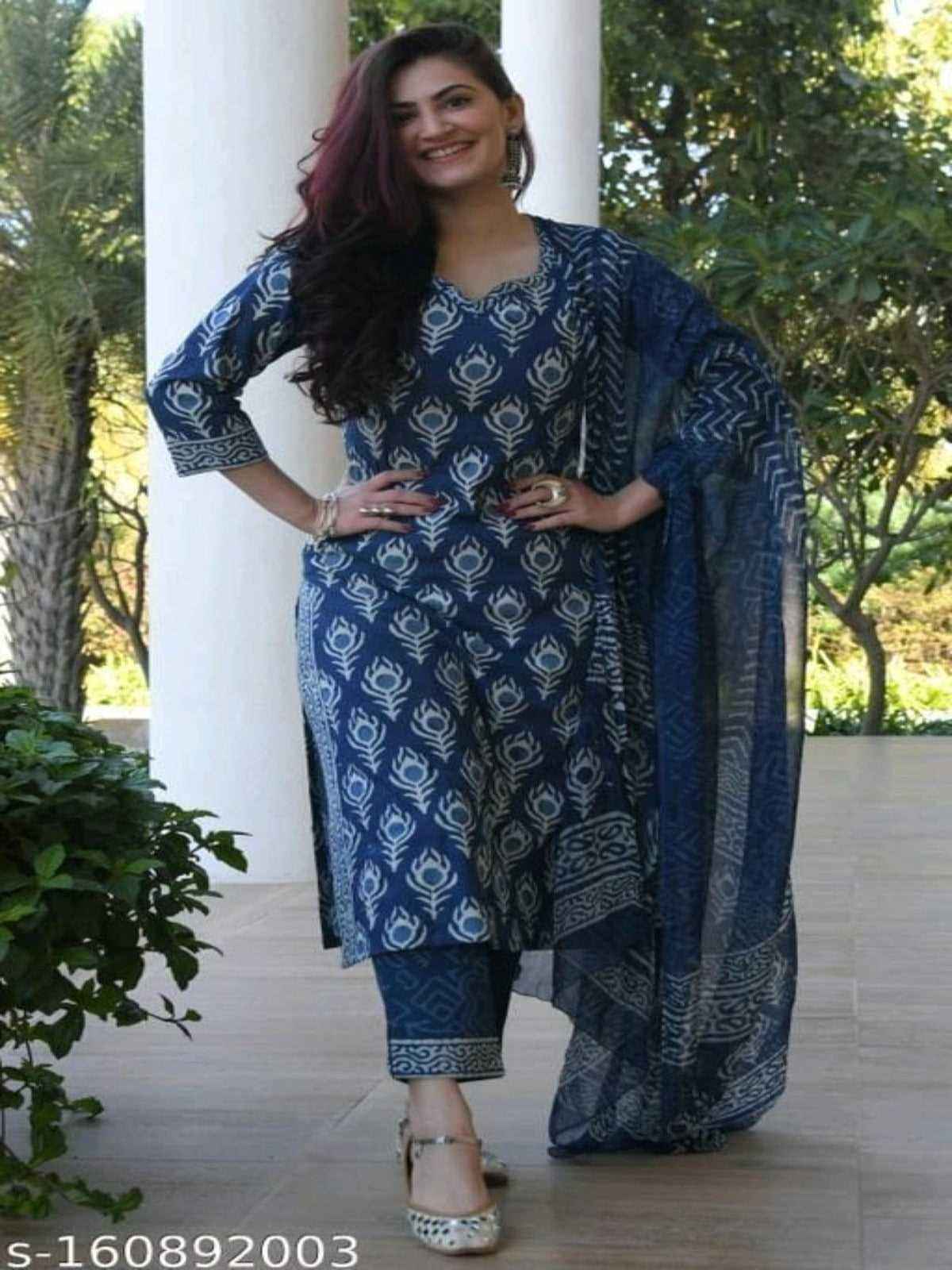 Charvi Voguish Women Dupatta Sets
