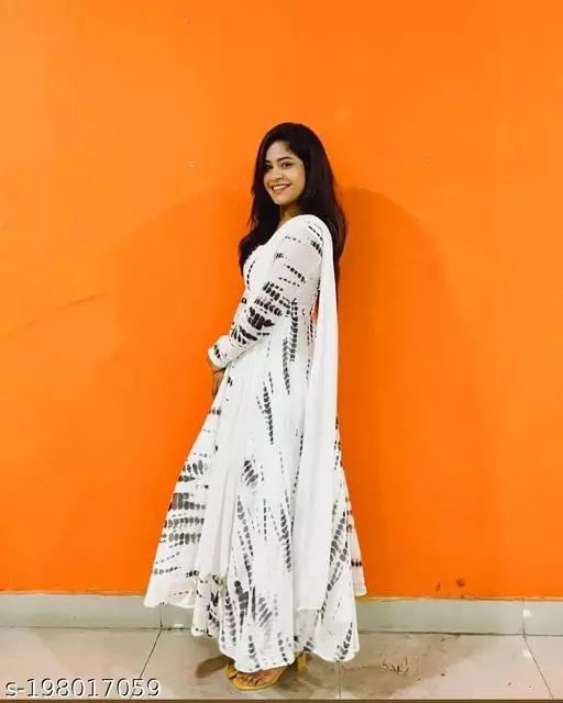 Myra Pretty Kurtis - OrderMeFirst