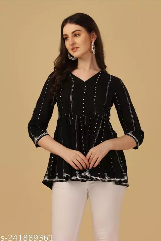 SANGOURI Women Trending Black Printed Top - OrderMeFirst