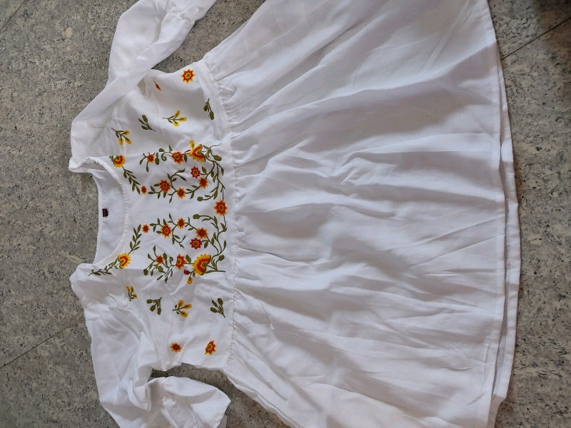 Trendy White Tops For Women - OrderMeFirst