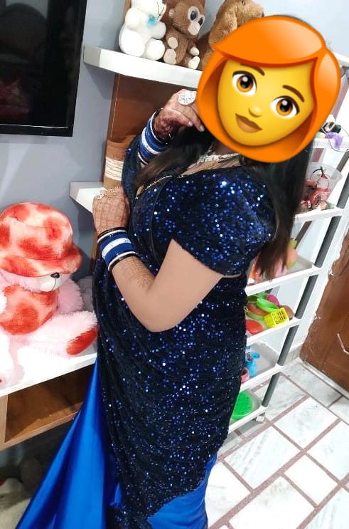 Velvet Sequence Saree - OrderMeFirst
