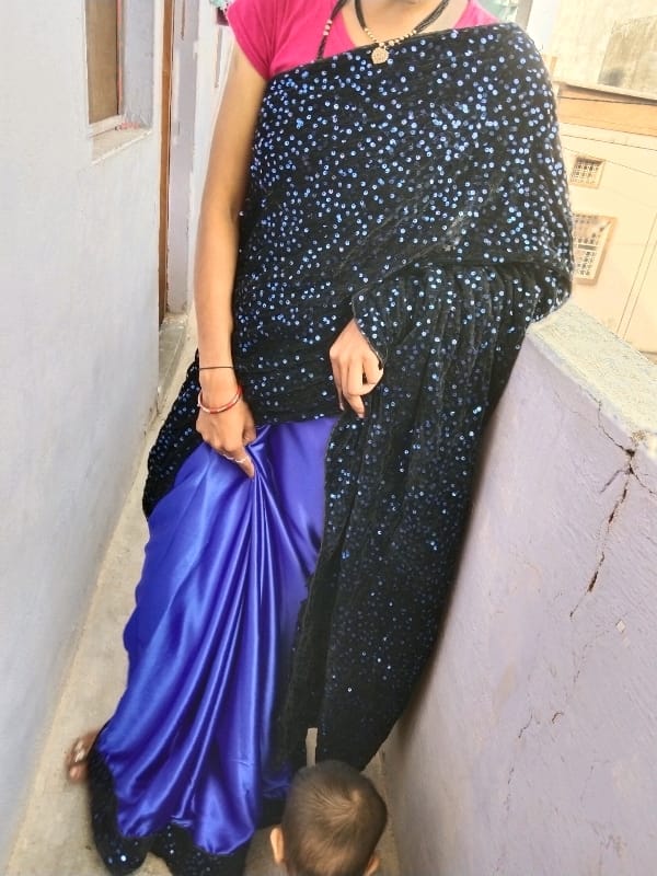 Velvet Sequence Saree - OrderMeFirst