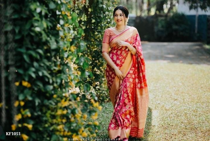 Wedding Party Wear Banarasi Silk Saree - OrderMeFirst