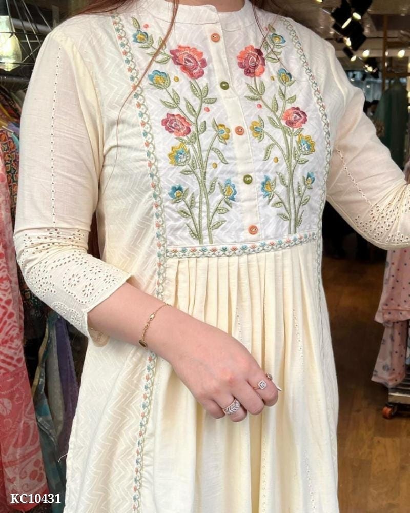 Shiffly Kurti Pant Dupatta Set