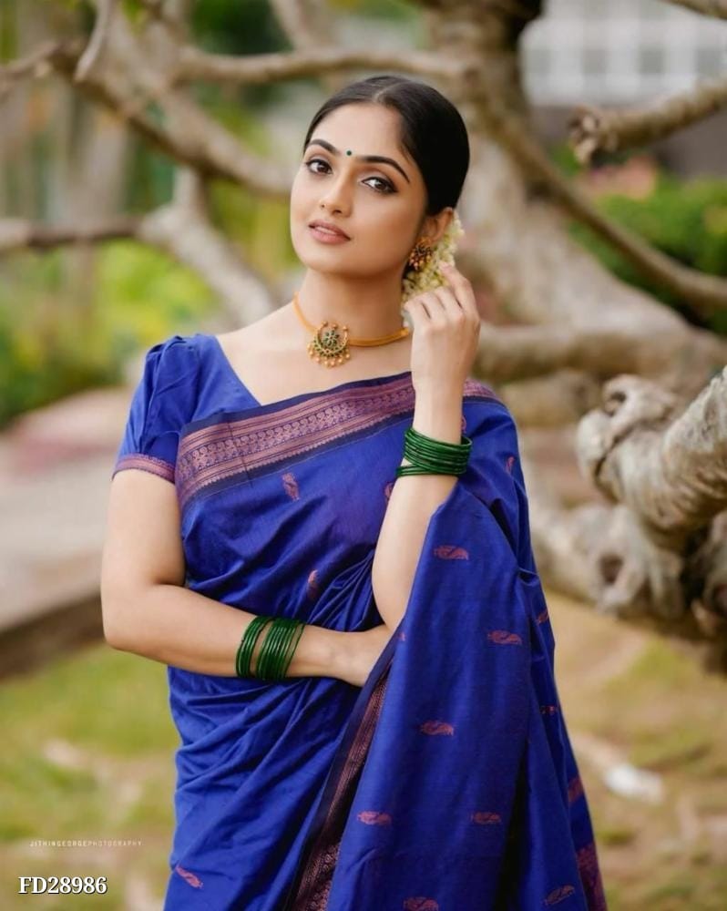Lichi Silk Saree With Jacquard Border - OrderMeFirst