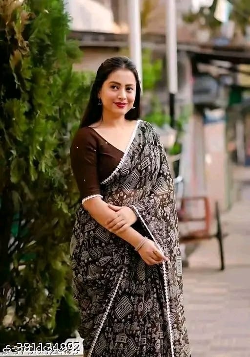 Aagyeyi Attractive Sarees - OrderMeFirst