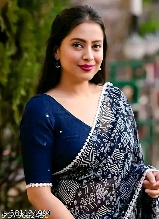 Aagyeyi Attractive Sarees - OrderMeFirst