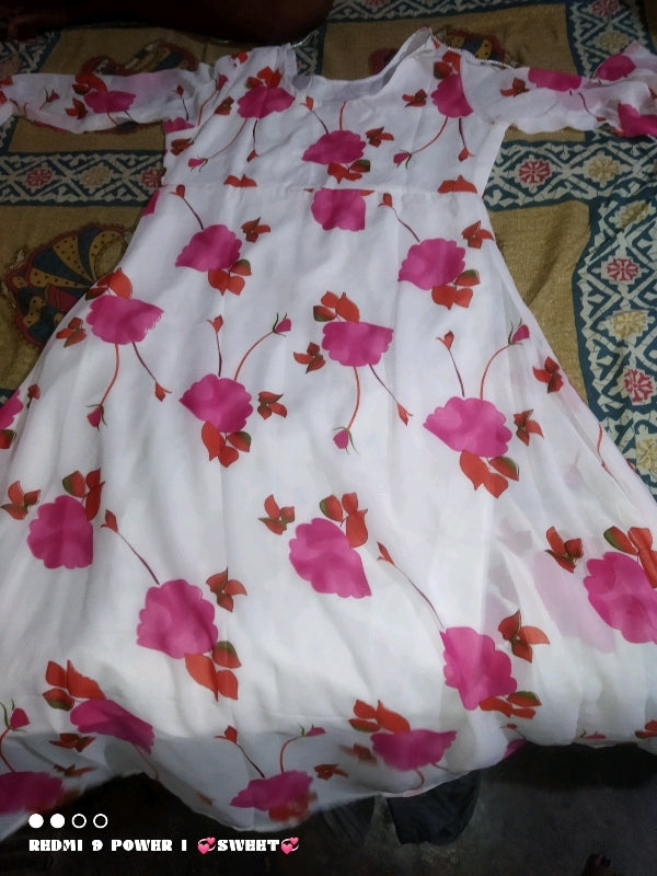 White Kurti with Dupatta - OrderMeFirst