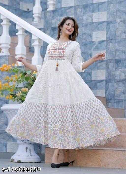White Three-Quarter Sleeves Gown