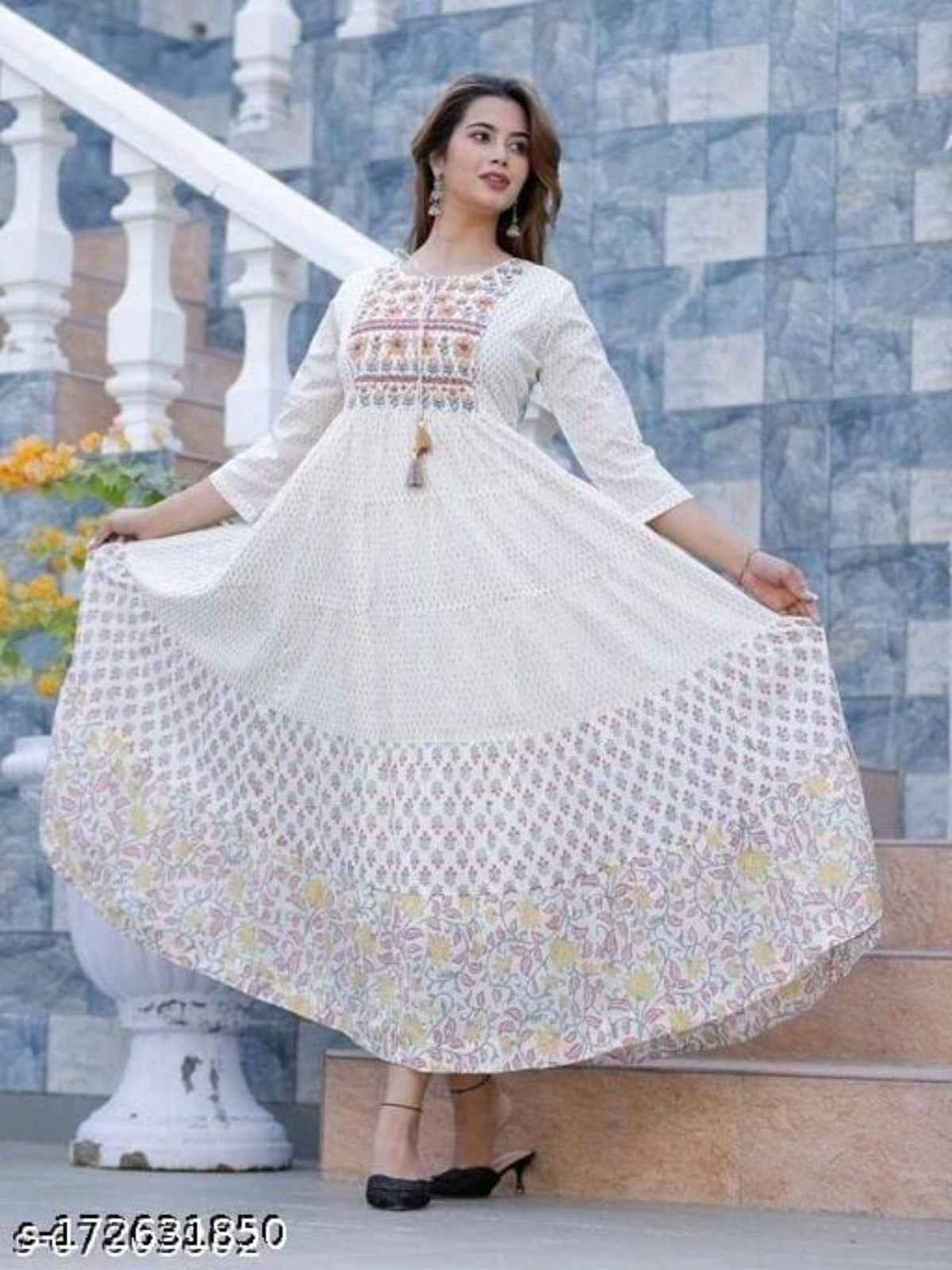 White Three-Quarter Sleeves Gown