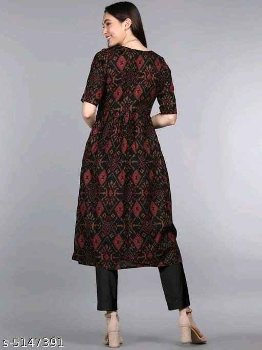 Women Printed Cotton Blend Kurti