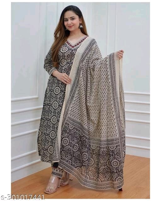 Women Printed Kurta and Pant Set With Dupatta - OrderMeFirst