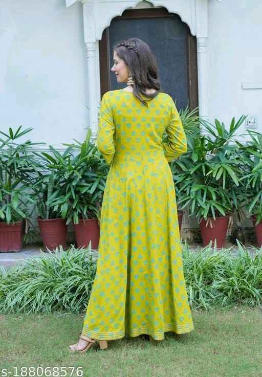 Yellow Three-Quarter Sleeves Gown