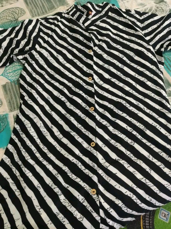 Printed Sleeves Top