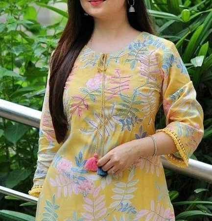 Chitrarekha Graceful Women Kurta Sets