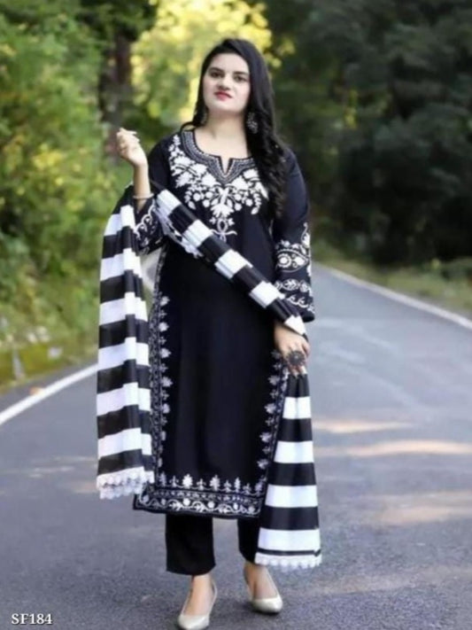 Attractive Women Dupatta Sets