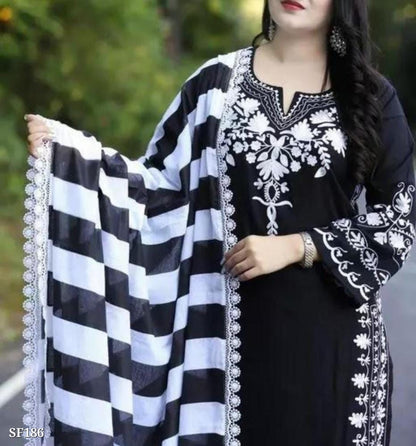 Attractive Women Dupatta Sets