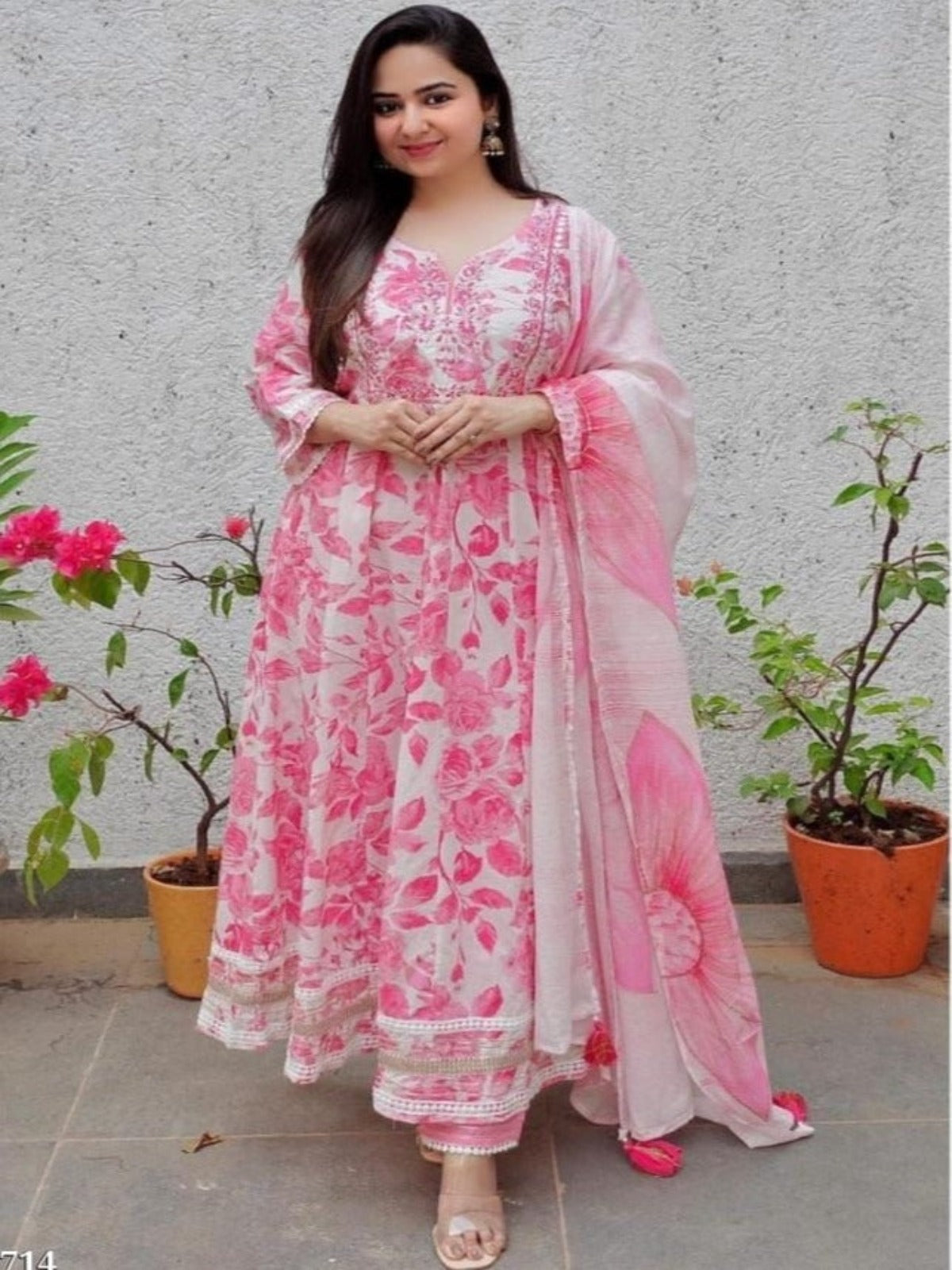 Pink Julli Kurta Set