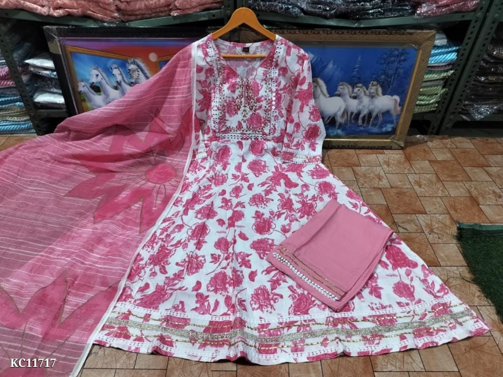 Pink Julli Kurta Set