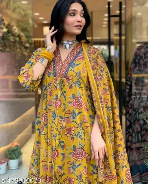 Chitrarekha Graceful Women Kurta Sets