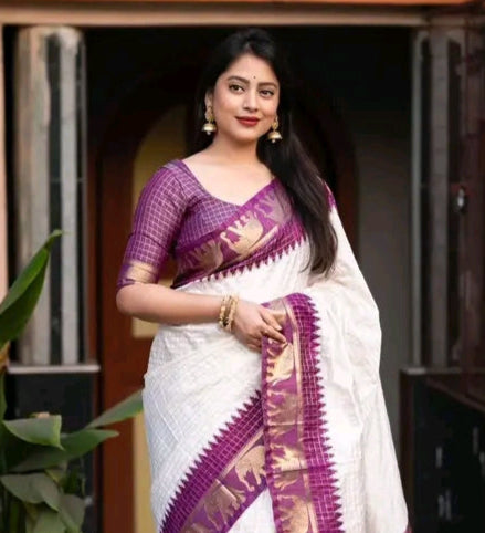 Kerala Kasavu Saree