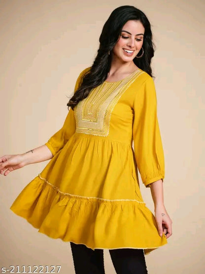 Glomee Women's Tops & Tunics
