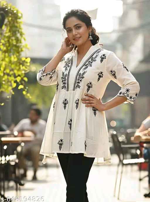 Fancy Ravishing Women Tops & Tunics