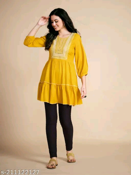 Glomee Women's Tops & Tunics