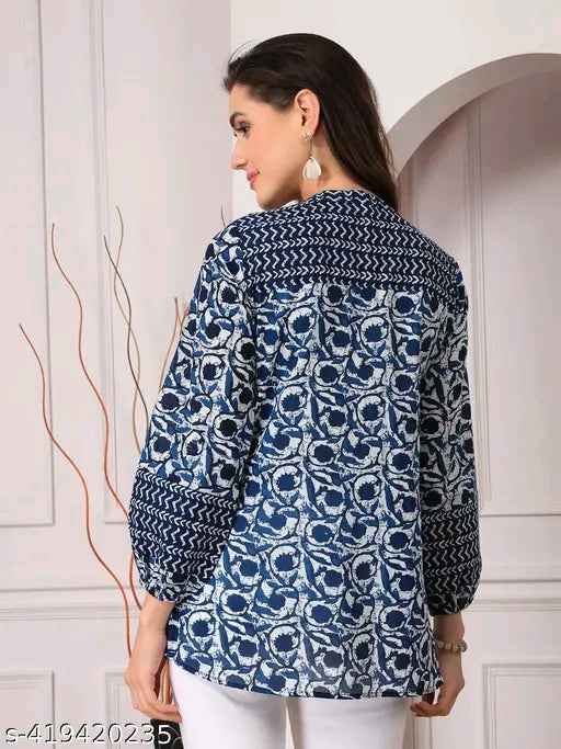 Trendy Voguish Kurtis*